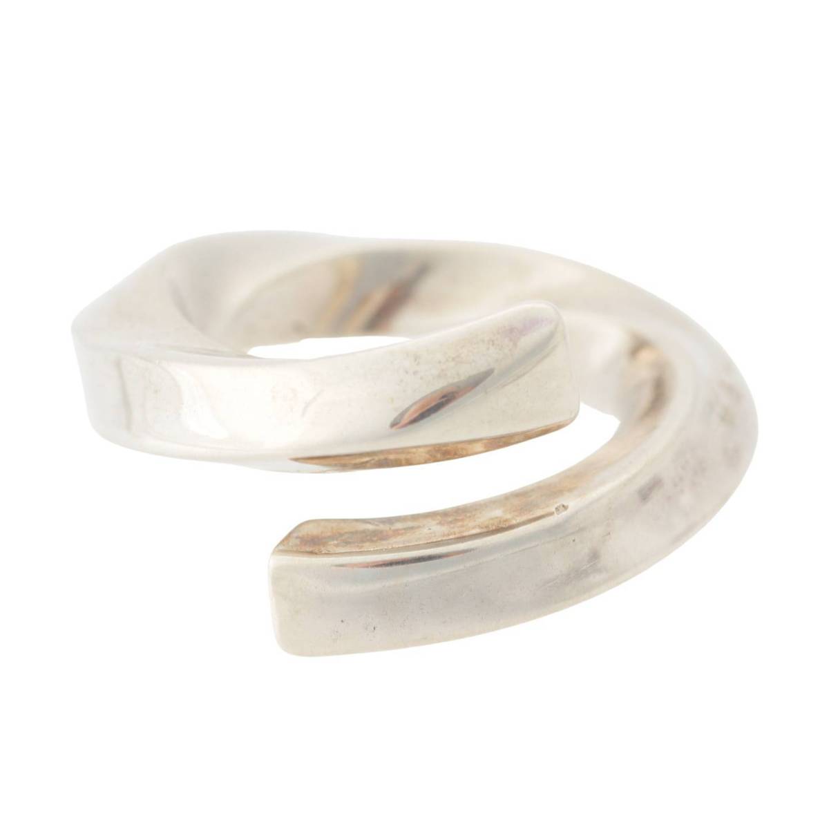 [Bottega Veneta] Bottega Veneta Twisted Spiral Ring SV925 15.4g Silver Size 13 [Used] [Authenticated and Guaranteed Authentic] 204344