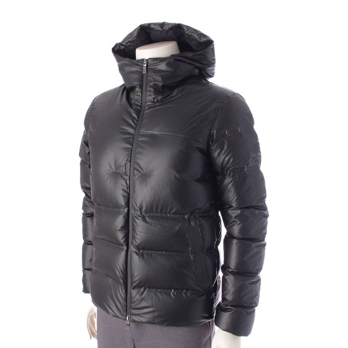 [HERNO] Herno Men's High Neck Hooded Down Jacket PI170UL Black 46 [Used] [Authenticated and Guaranteed Authentic] 204853