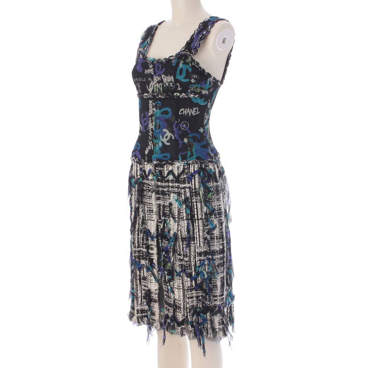 [Chanel] Chanel 07C Tweed Graphic COCO Mark Sleeveless Dress Black 34 [Used] [Authenticated and Guaranteed Authentic] 208369