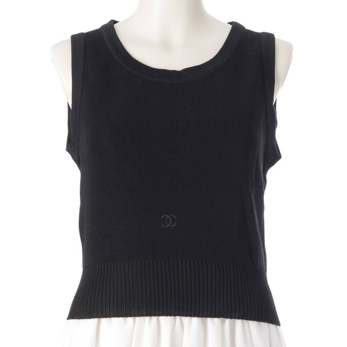 CHANEL 96P COCO Mark Sleeveless Knit Sweater Top Best P06441 black 42