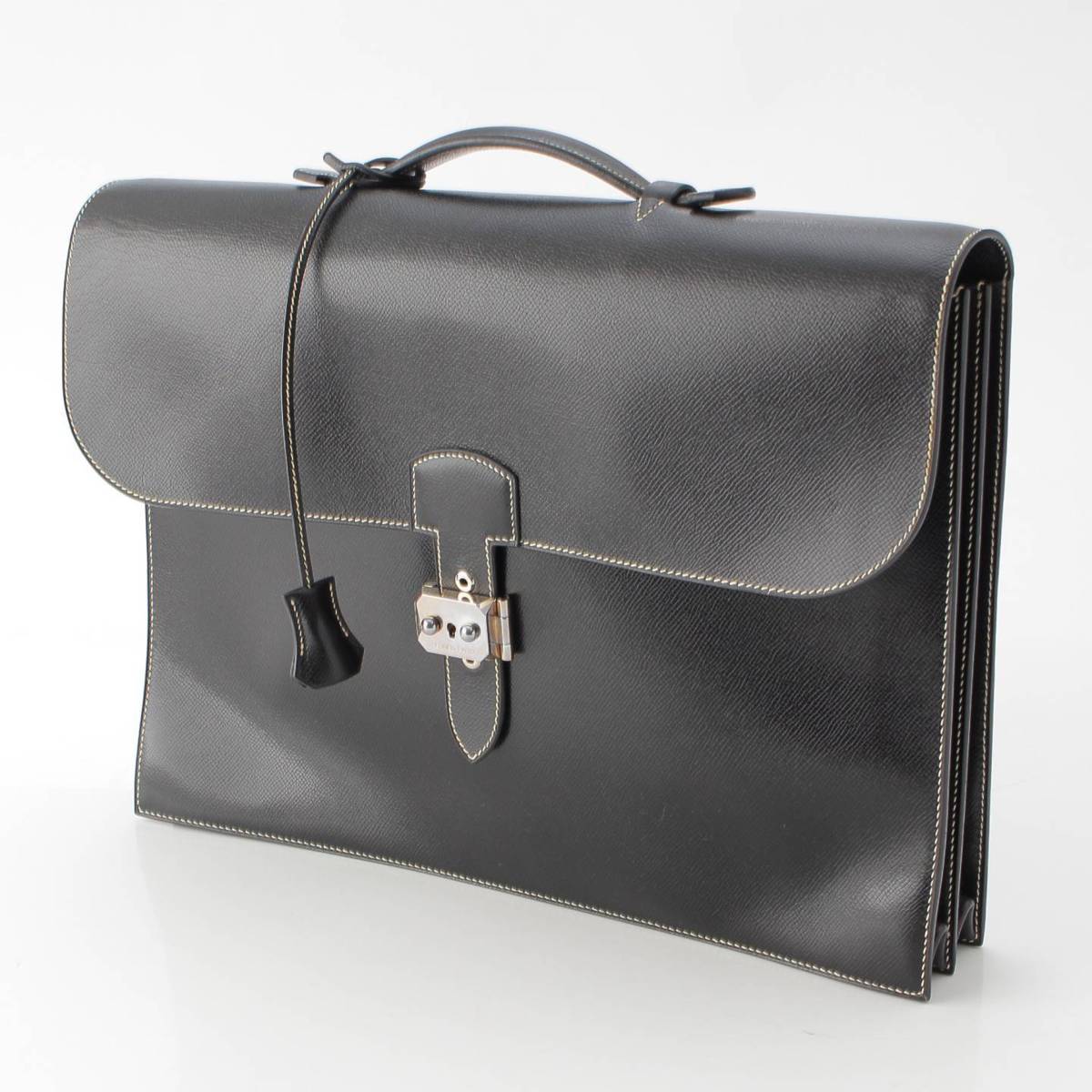 [Hermes] Hermes □E engraved Sac a Depeche 41 Courchevel business bag Noir Black [Used] [Authenticated and genuine product guaranteed] 211047