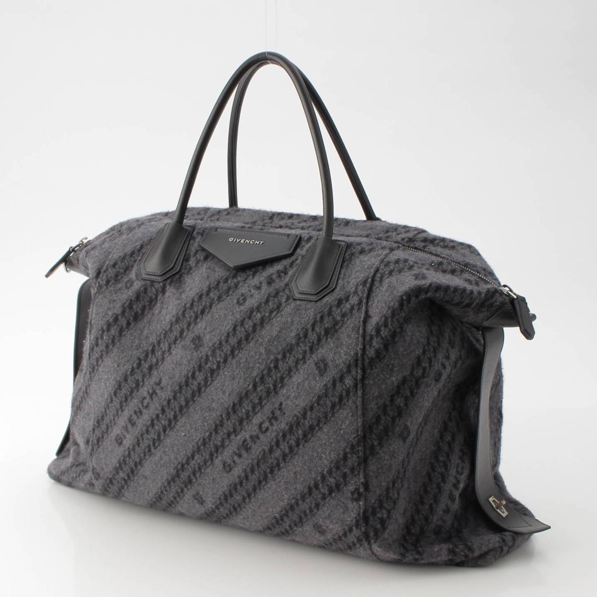 [GIVENCHY] GIVENCHY Antigona Soft Large Wool 2WAY Handbag Grey [Used] [Authenticated/Genuine Product Guaranteed] 212056