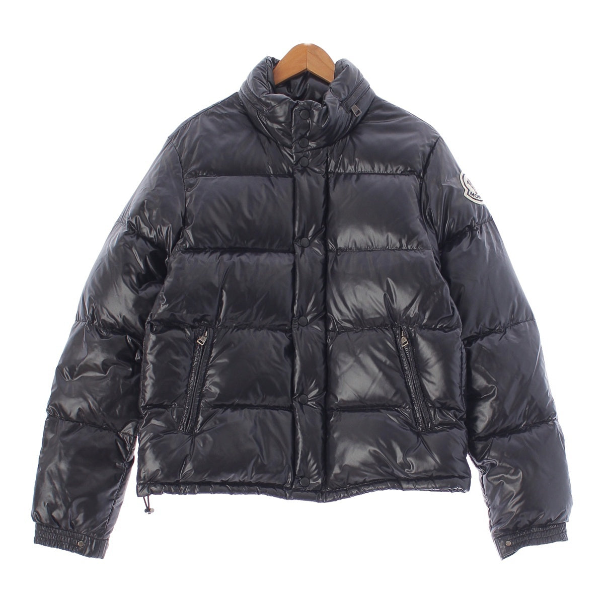 MONCLER EVEREST Logo patch Down jacket outer 41310 black 3