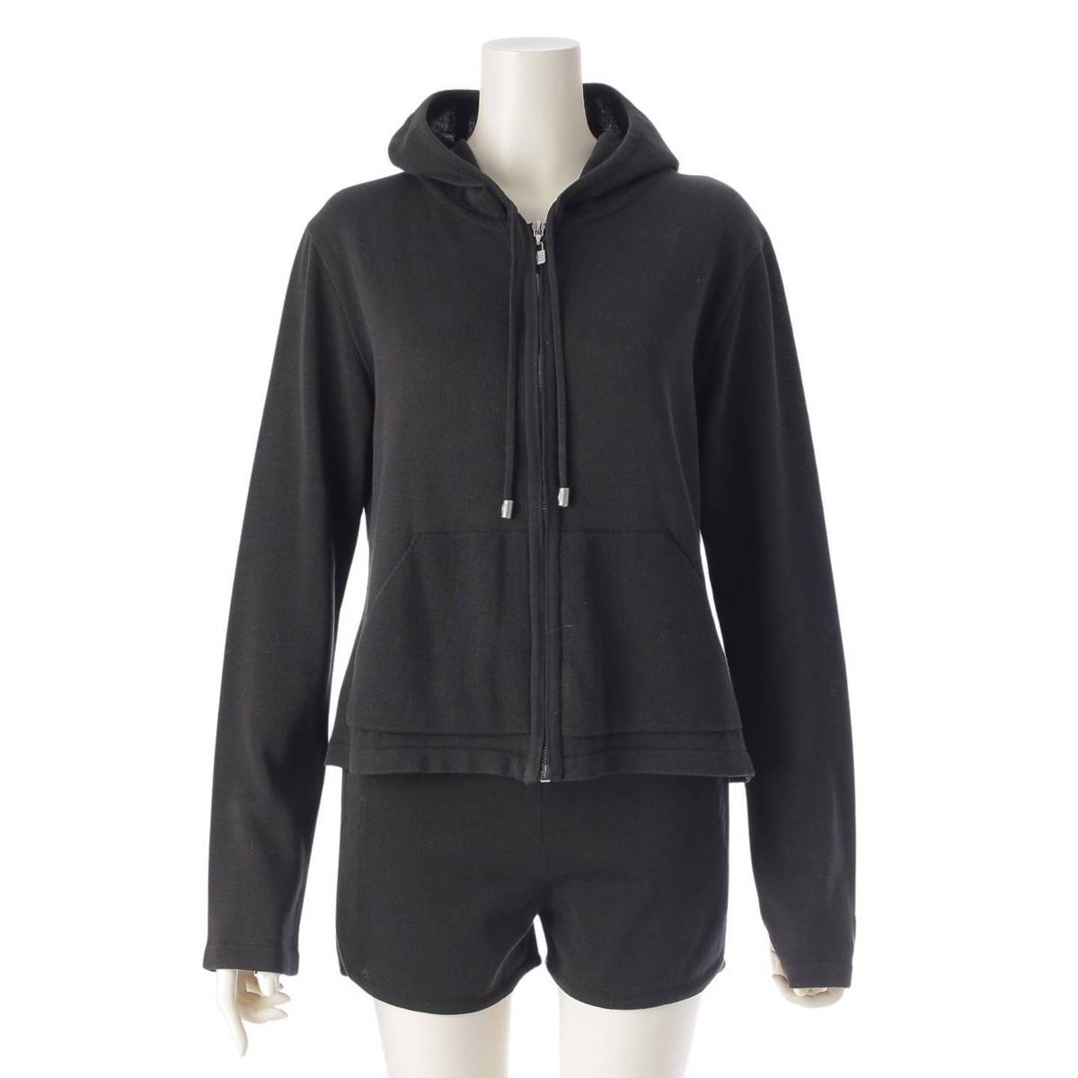 [Chanel] Chanel 03A Sport Cotton Hoodie & Shorts Set Black 40/34 [Used] [Authenticated & Guaranteed Authentic] 212808