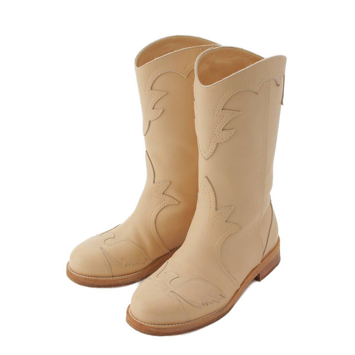 [Chanel] Chanel 14A COCO Mark Leather Western Short Boots G30057 Beige 34 [Used] [Authenticated and Guaranteed Authentic] 213204