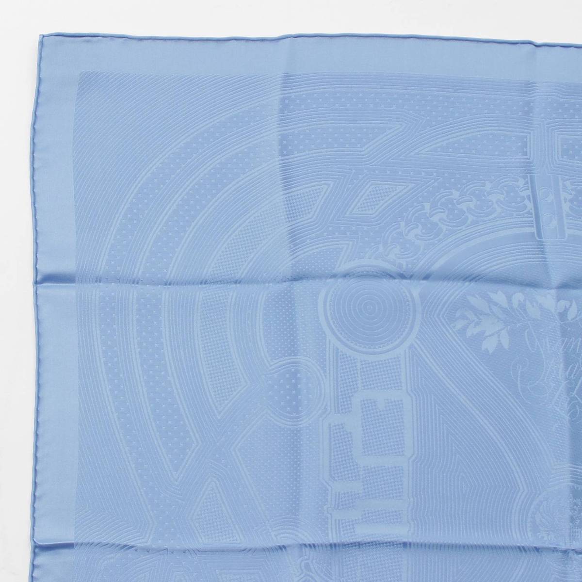 [Hermes] Hermes Carré 70 Grande Lala Medallion Silk Scarf Blue [Used] [Authenticated and Guaranteed Authentic] 213636