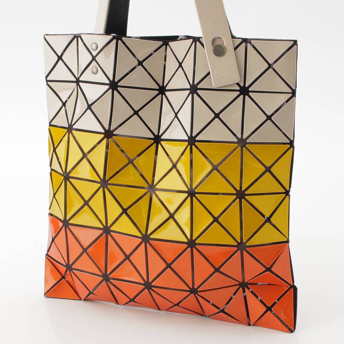 [BAO BAO ISSEY MIYAKE] BAO BAO ISSEY MIYAKE Metallic Gradient Mesh Tote Bag Orange x Yellow x Beige [Used] [Authenticated/Genuine Product Guaranteed] 213784