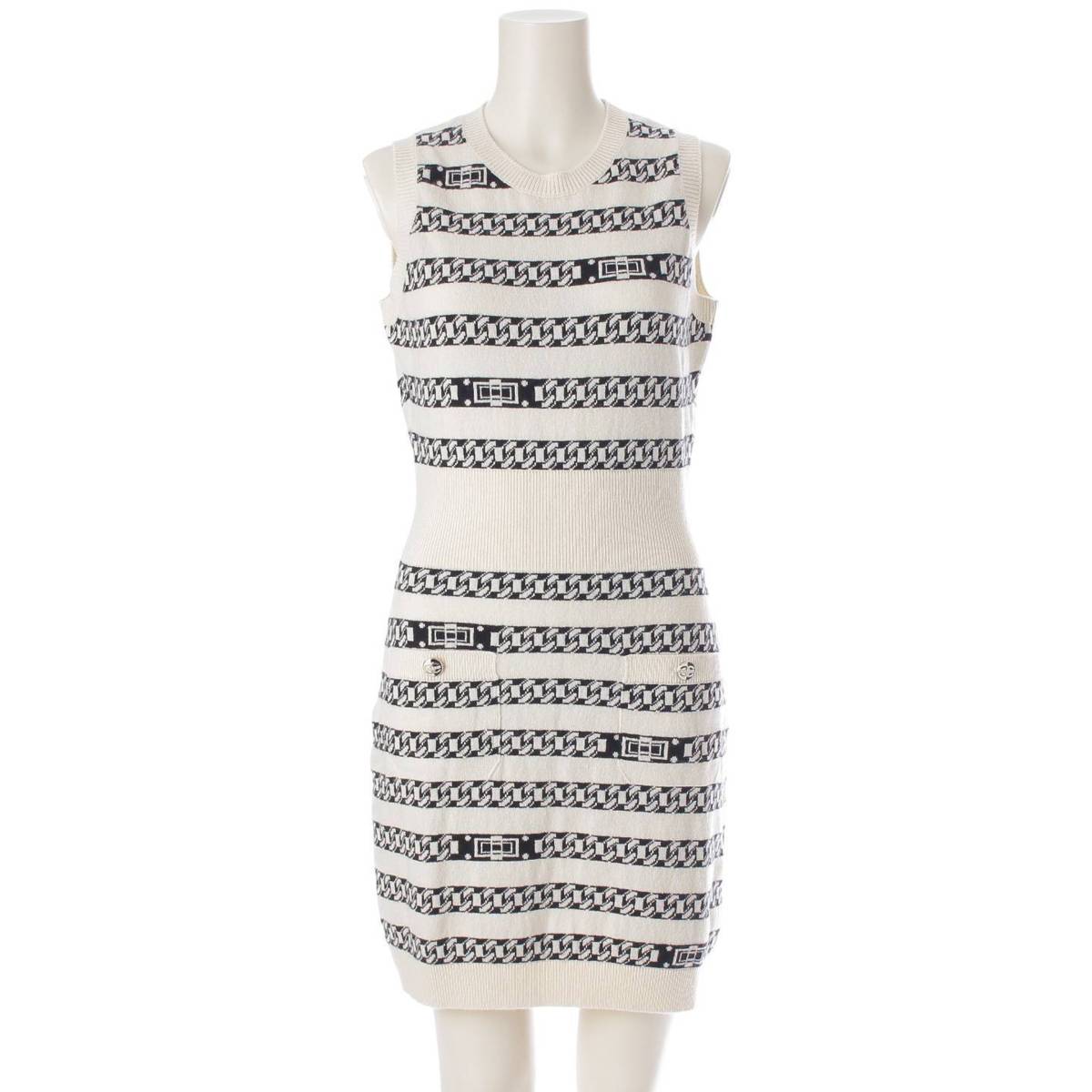 [Chanel] Chanel 17P ChainPattern COCO Button Knit Sleeveless Dress White 36 [Used] [Authenticated and Guaranteed Authentic] 213911