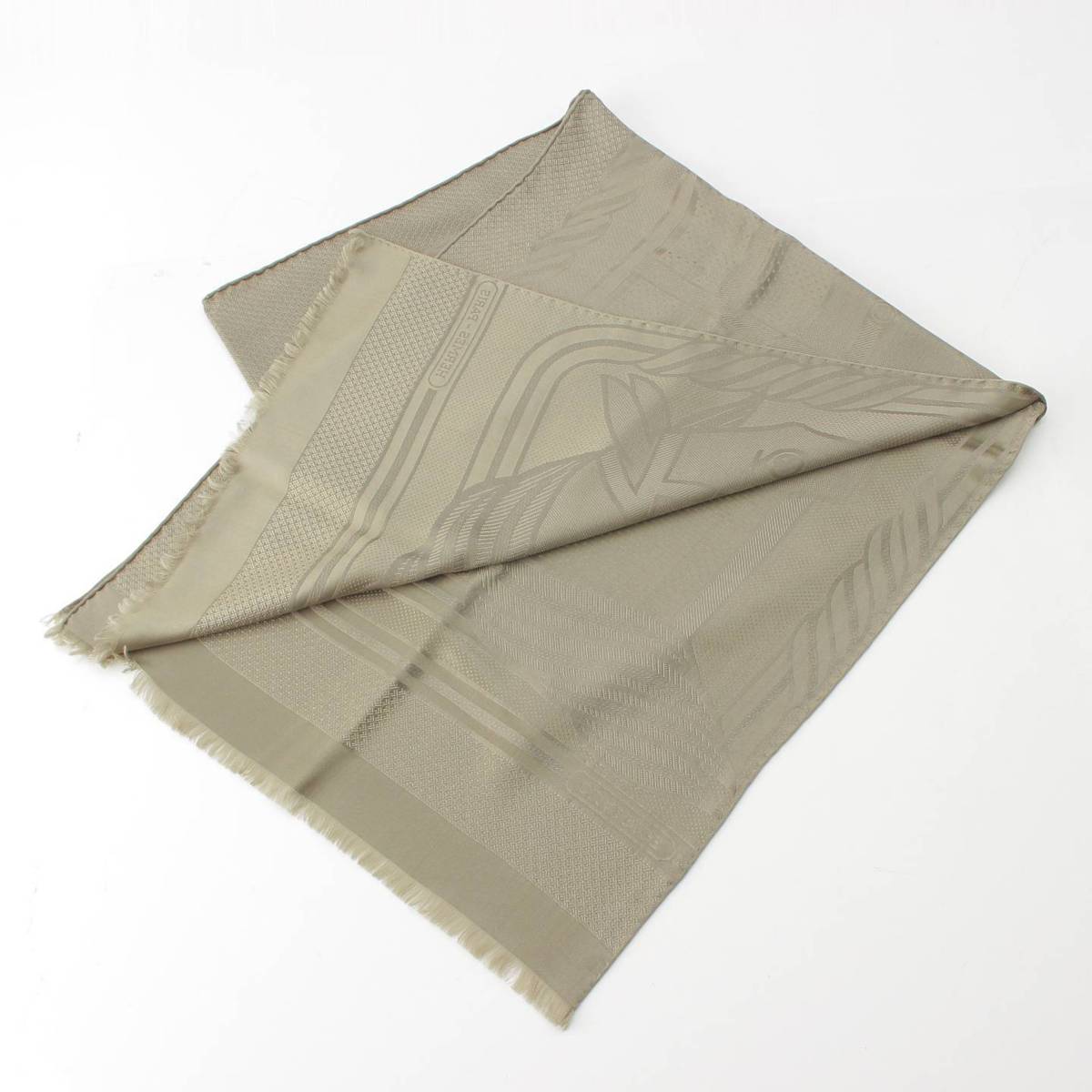 [Hermes] Hermes Silk Stole Quadrige Shawl Scarf Muffler Accessory Khaki [Used] [Authenticated and Guaranteed Authentic] 214341