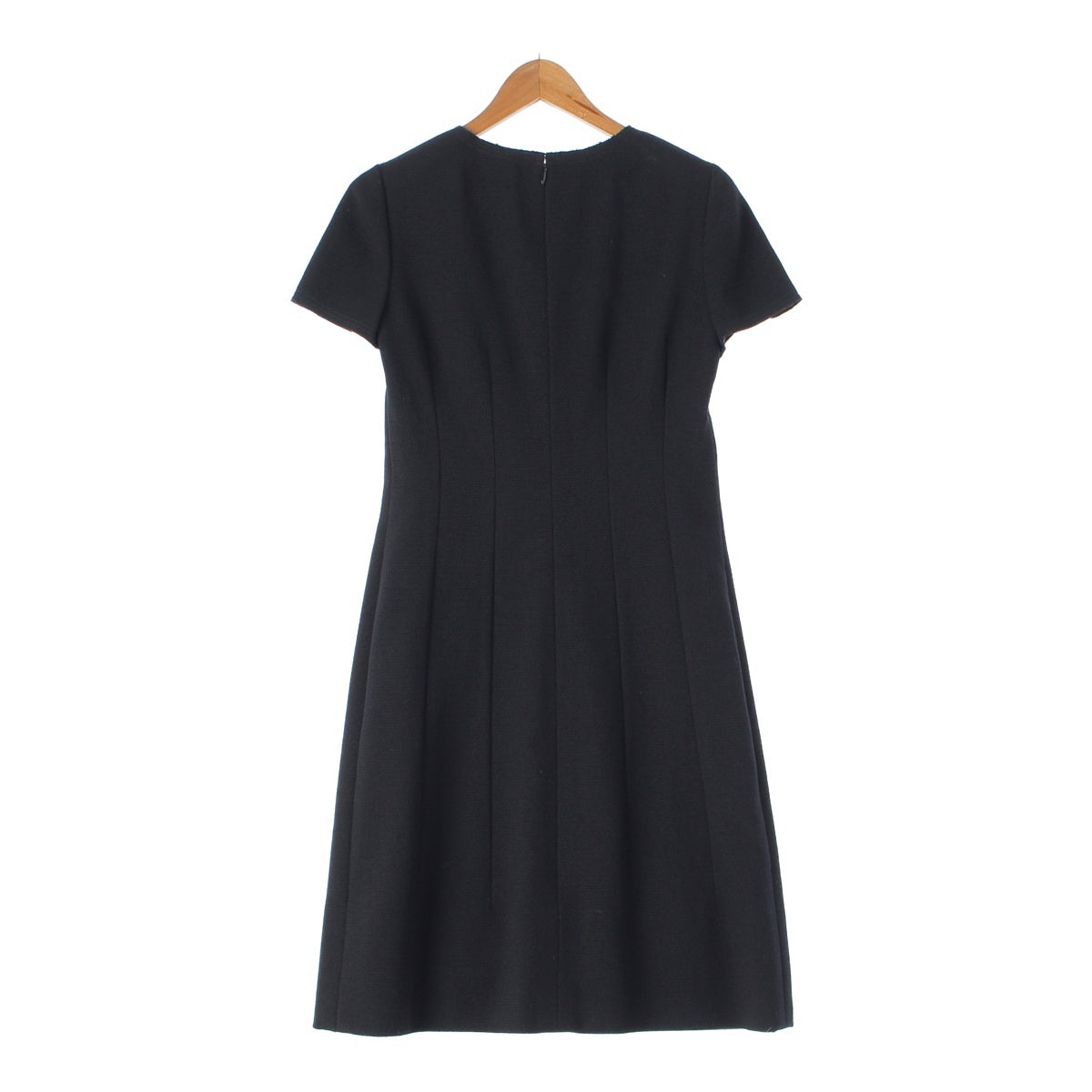 CHANEL 06A Wool silk COCO Mark Camellia Lining Knee Length Short Sleeve one piece dress P28928 black 40