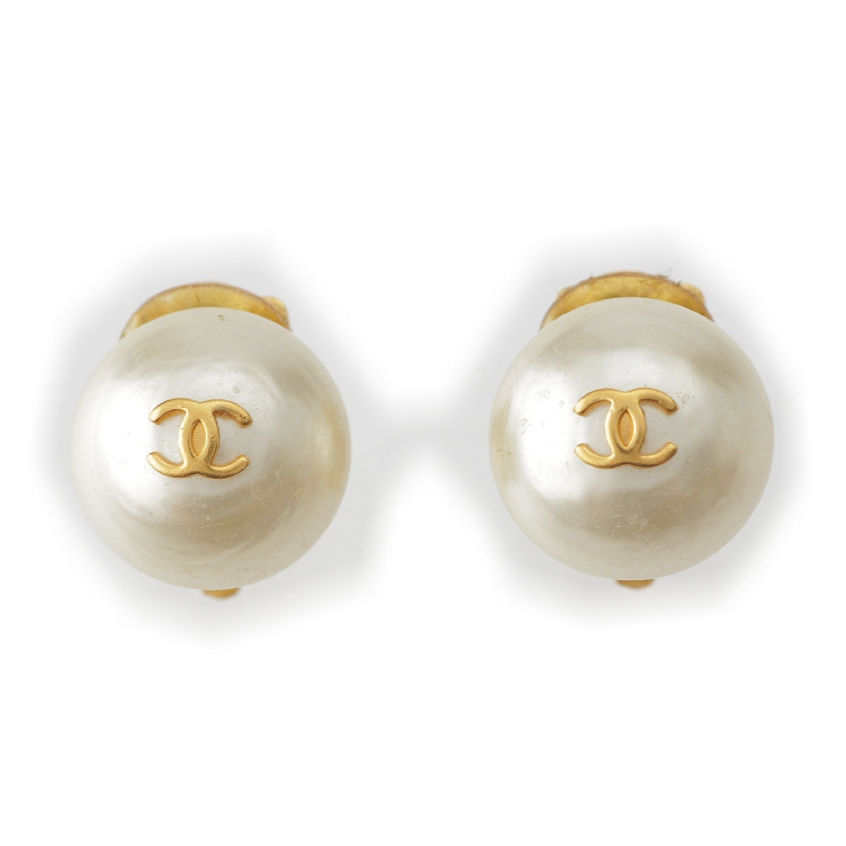 Chanel 97A COCO Mark Faux Pearl Earring Pierce Gold Plated Gold x White