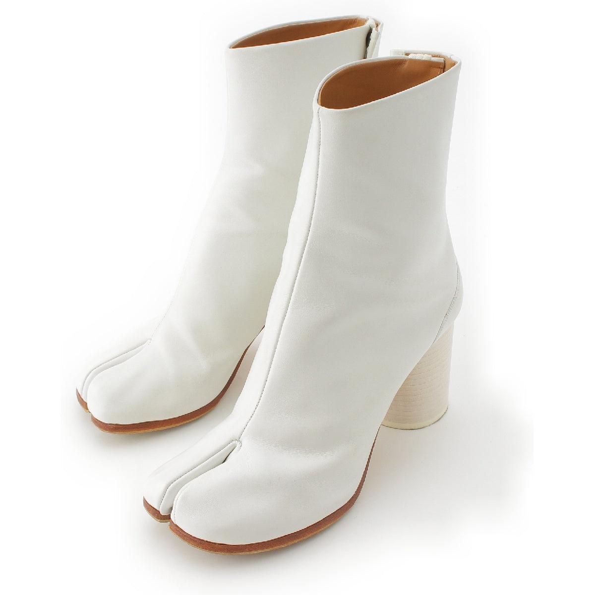 Maison Margiela TABI leather ankle short boots, white, size 37 1/2