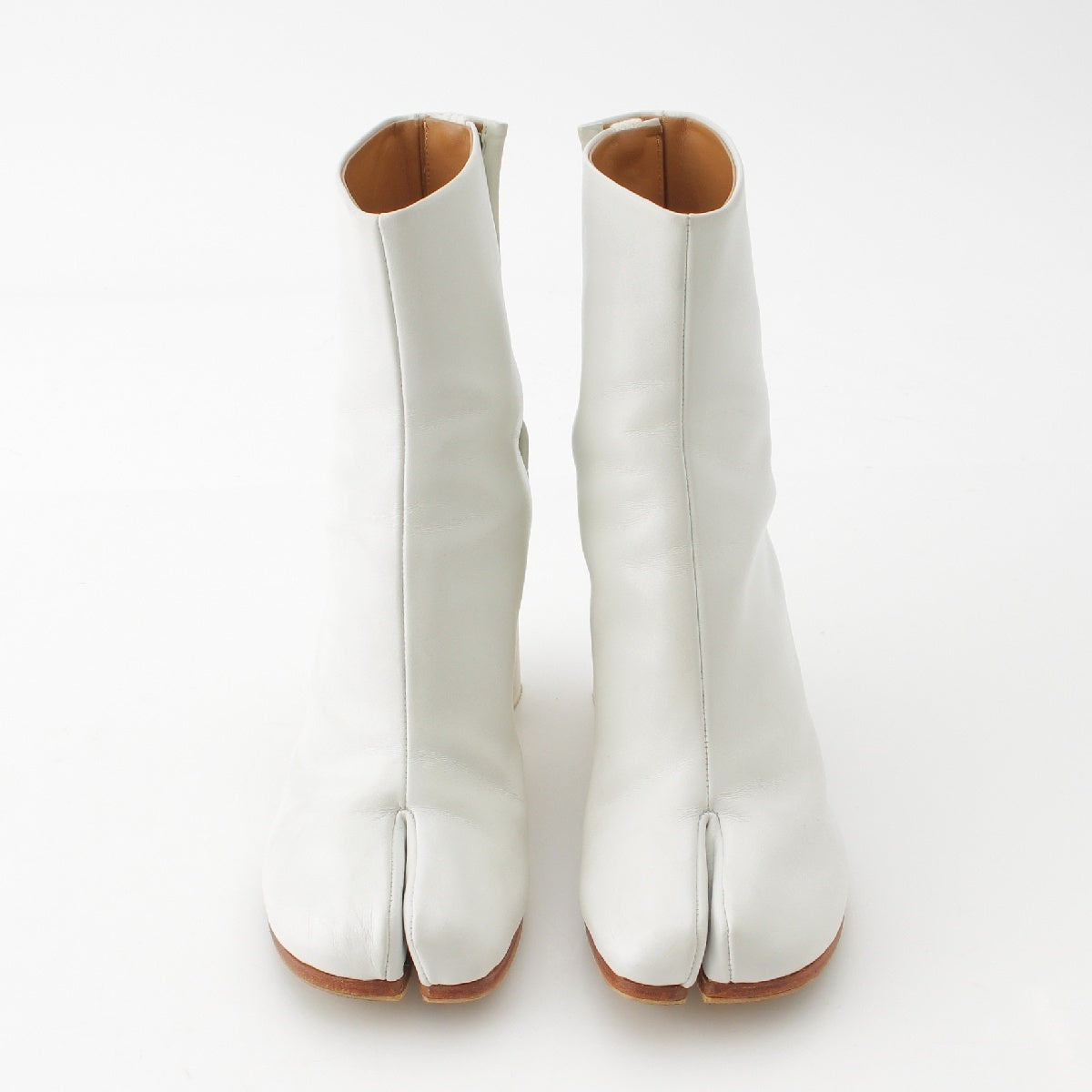 Maison Margiela TABI leather ankle short boots, white, size 37 1/2