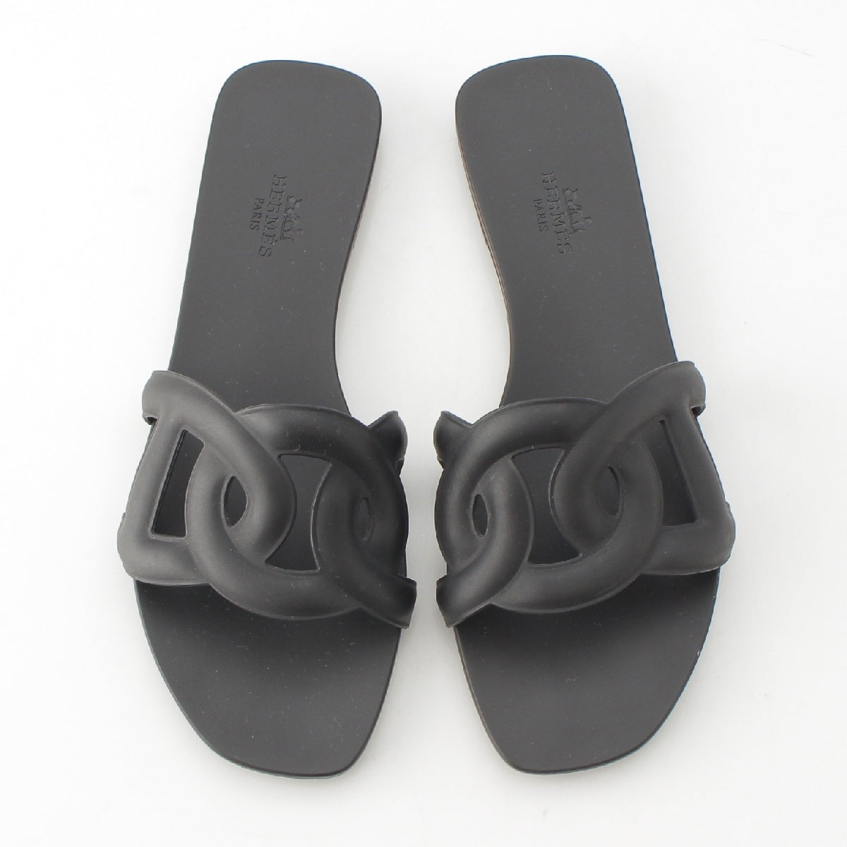 HERMES ChÃ©ne Dunkel Aloha rubber flat Sandals black 37