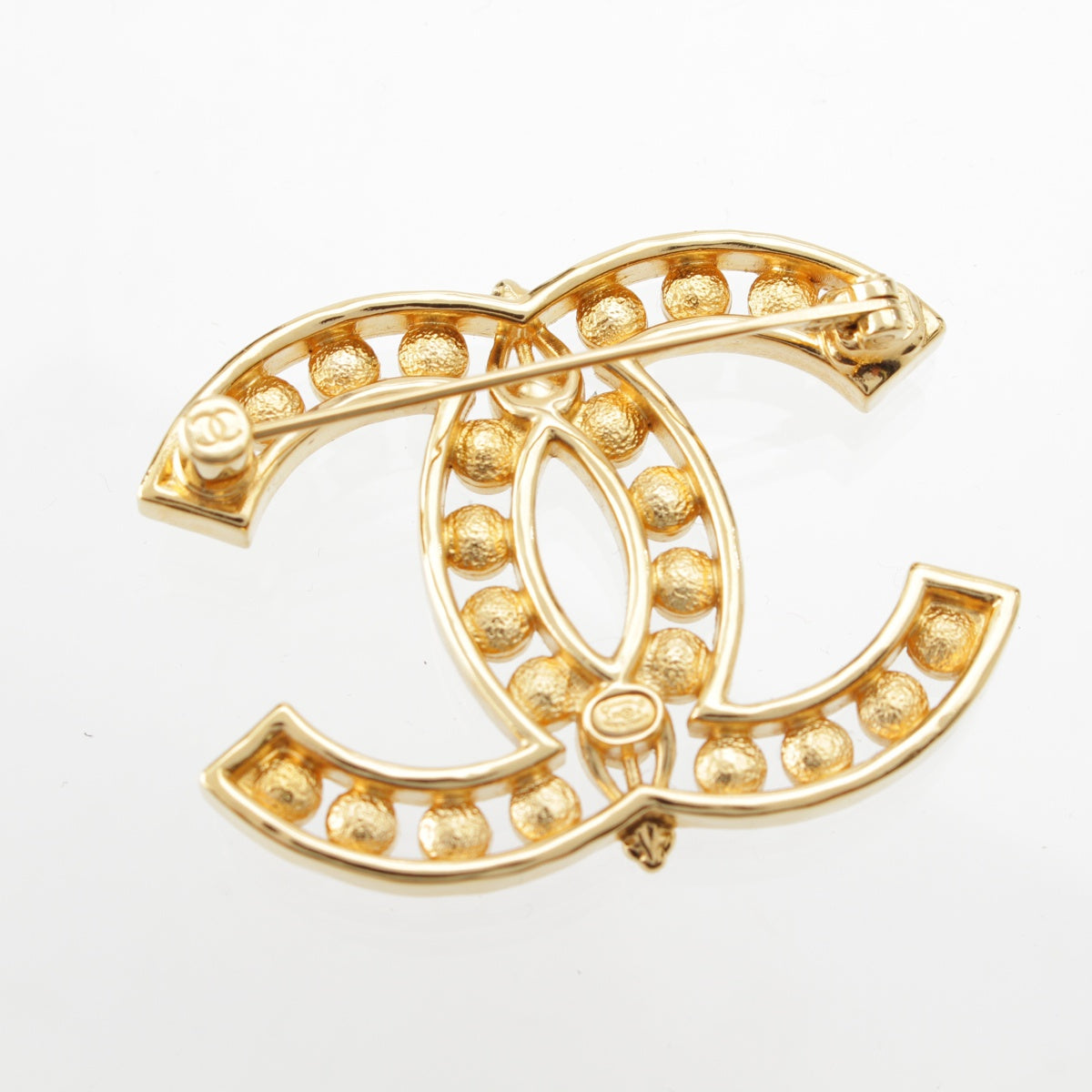 CHANEL gold L23A COCO Mark Rhinestone Brooch gold