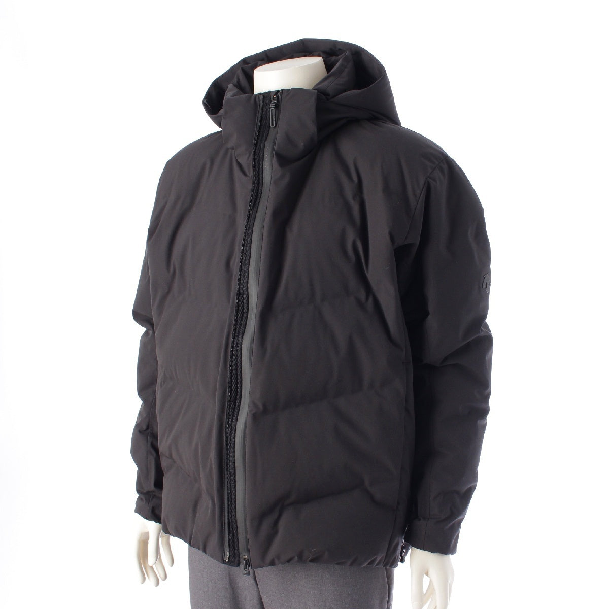 DESCENTE Allterrain Mizusawa Down Chronicle hood Down jacket outer DAMUGK37U black L