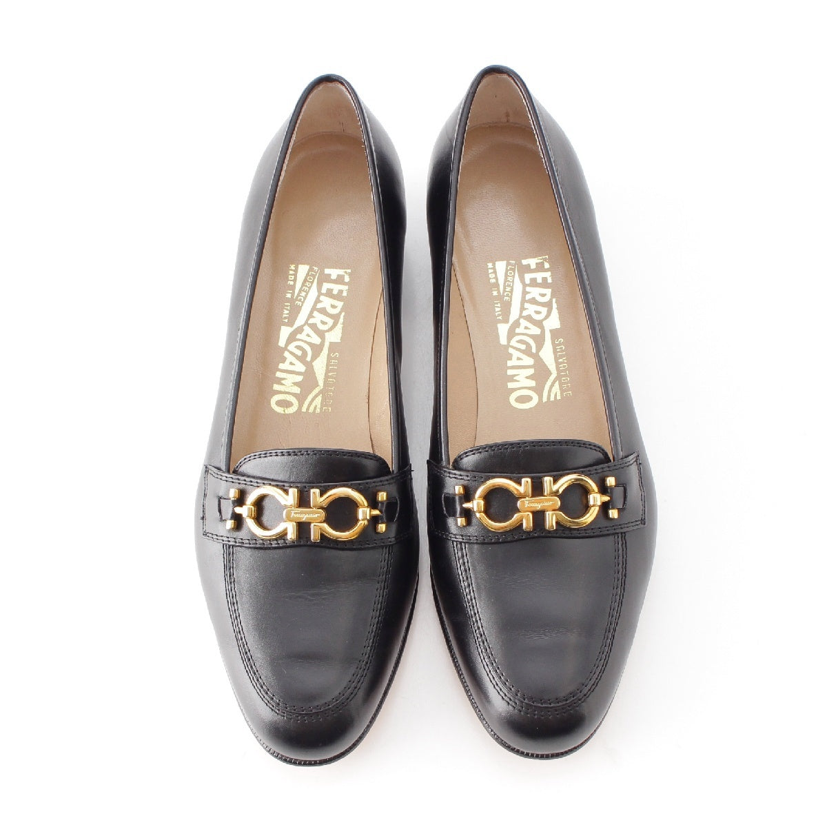 Salvatore Ferragamo leather Gancini loafers pumps 36661 black