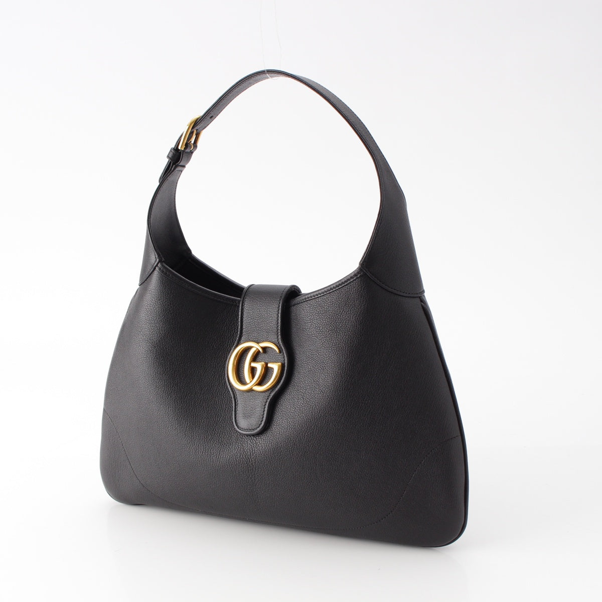 GUCCI leather Aphrodite Medium Shoulder Bag black