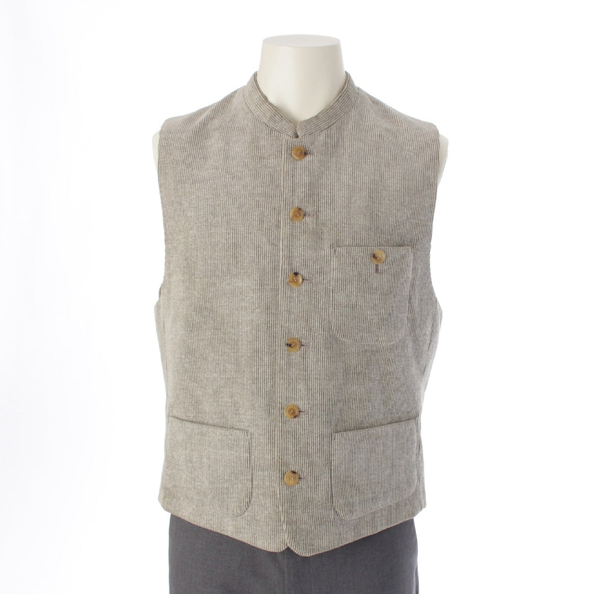 ISSEY MIYAKE Men Corduroy no-collar vest in white Best ME63-FE198 beige M