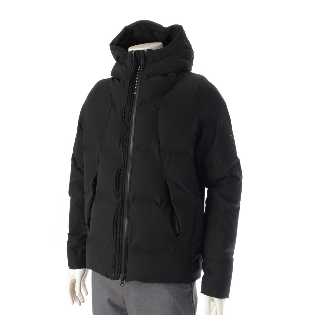 DESCENTE Allterrain Mizusawa Down Shuttle Hood Down jacket outer DIA3571U black M