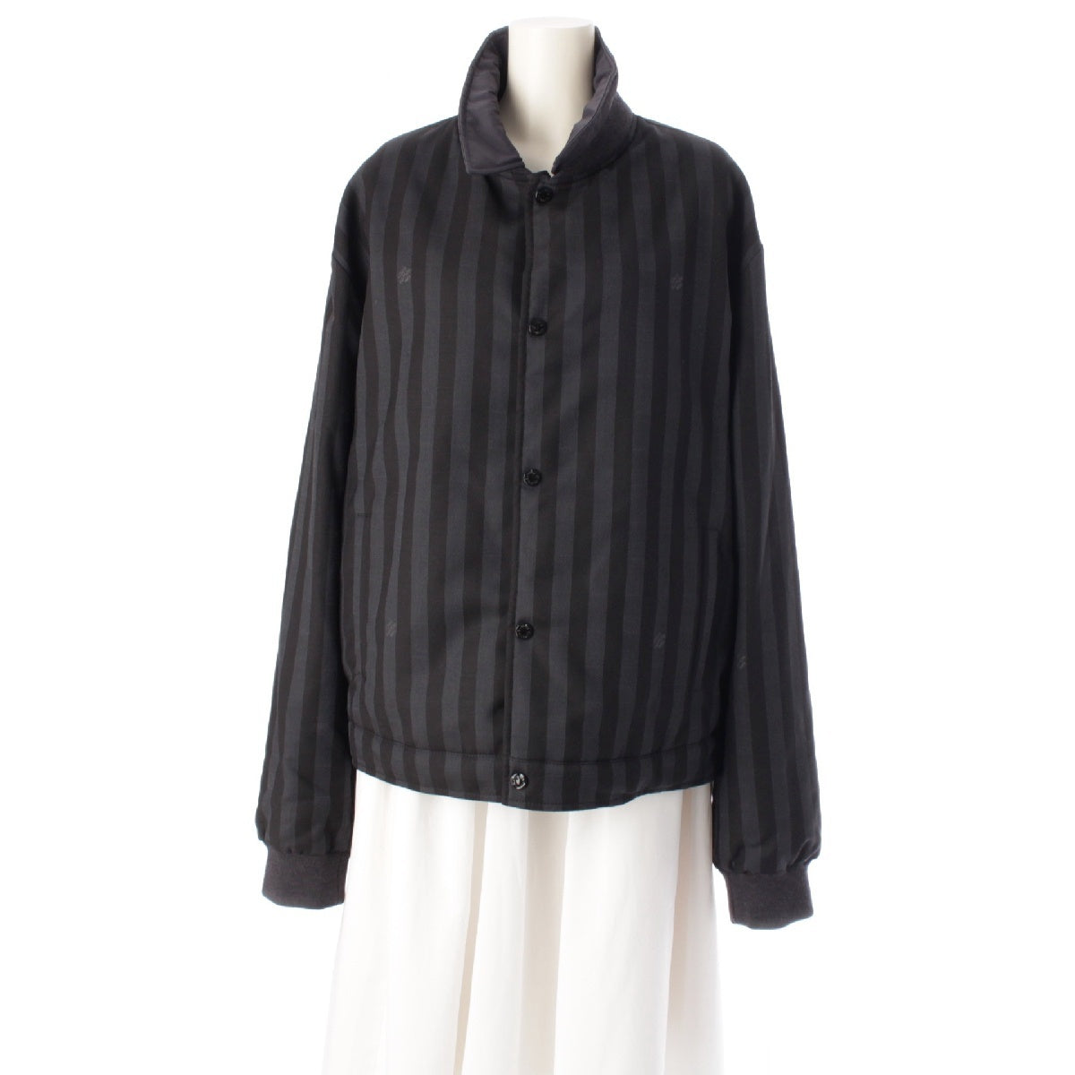 LOUIS VUITTON Logo Reversible Stripes Blouson Tracker jacket RM222V GC6 HNB15E dark gray black 52