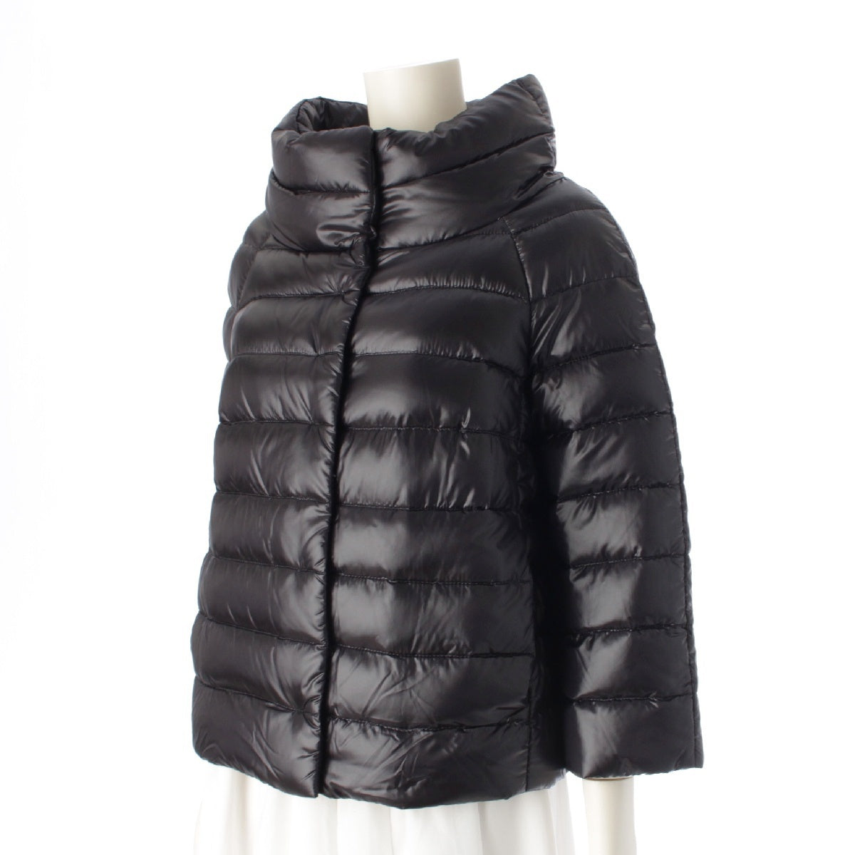 Herno SOFIA High neck, 3/4 sleeves, water repellent Down jacket outer PI0046DIC  black 40