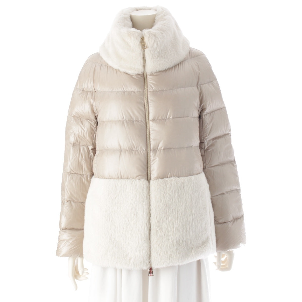 Herno Eco fur nylon ECO FUR Down jacket Cape Coat Outerwear PI1123D beige 40