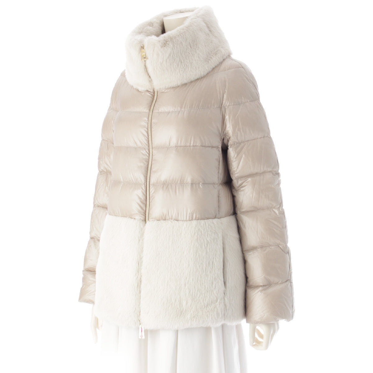 Herno Eco fur nylon ECO FUR Down jacket Cape Coat Outerwear PI1123D beige 40