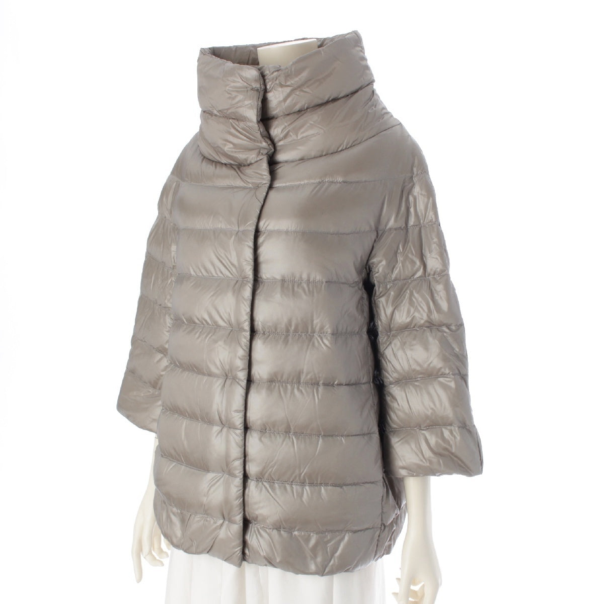 Herno AMINTA 3/4 Sleeves High Neck Down jacket outer PI0043DIC gray 40