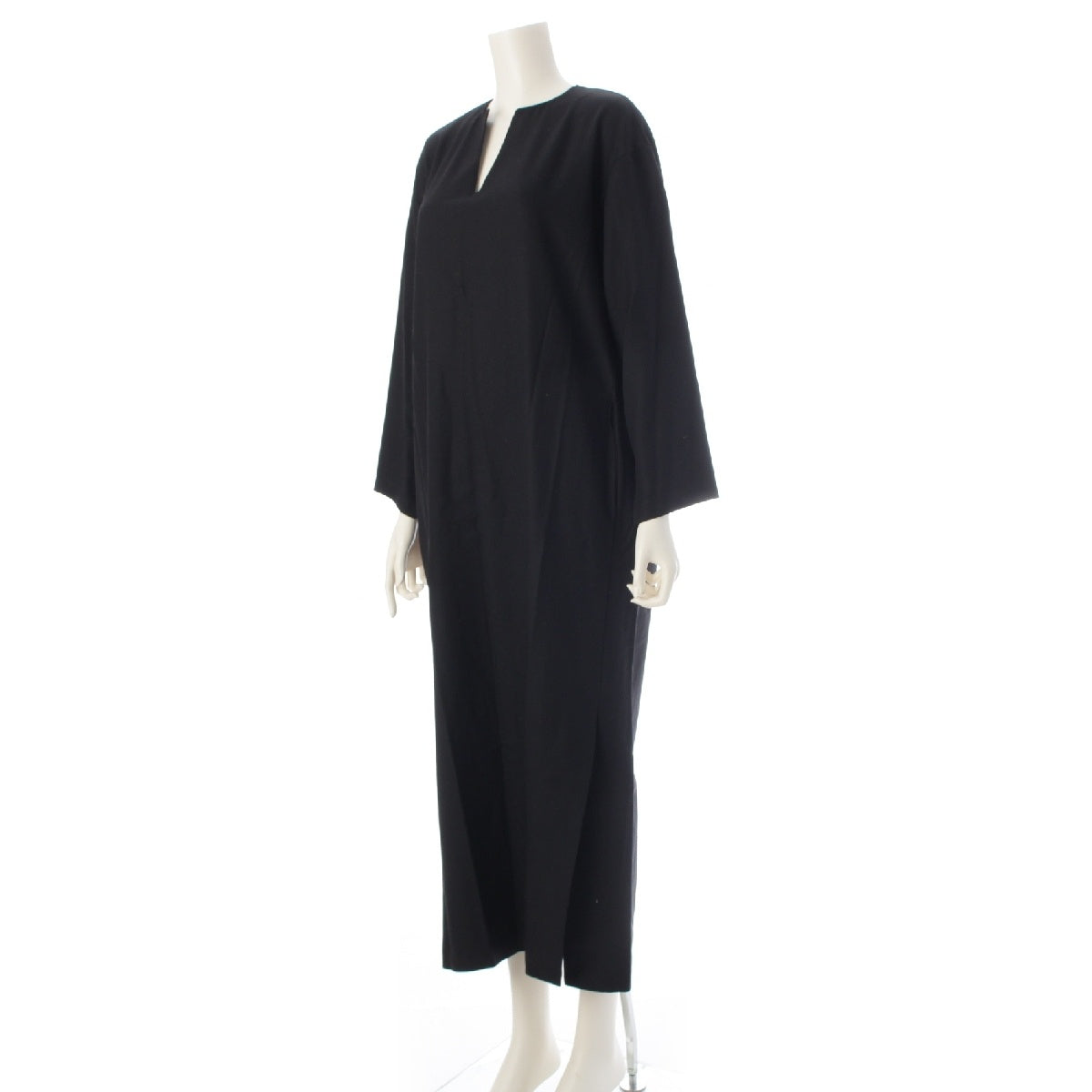 Conte Grass cutting neck design long sleeves one piece 8526-199-0012 black F