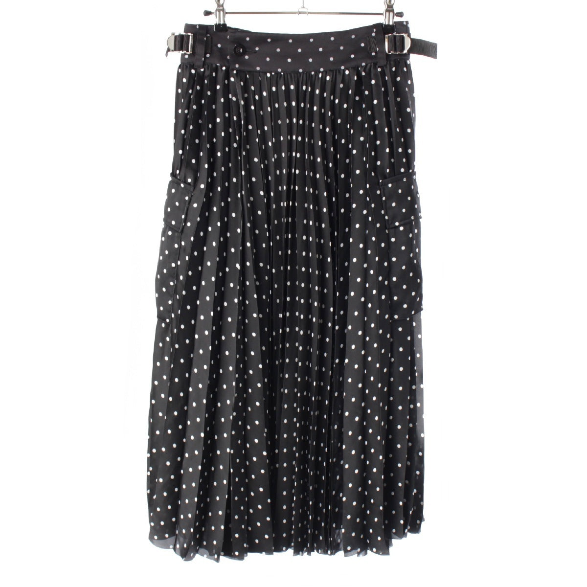 Sacai Polka Dot Print Pleated Long skirt Side Pocket Cargo 23-06943 Black White 1