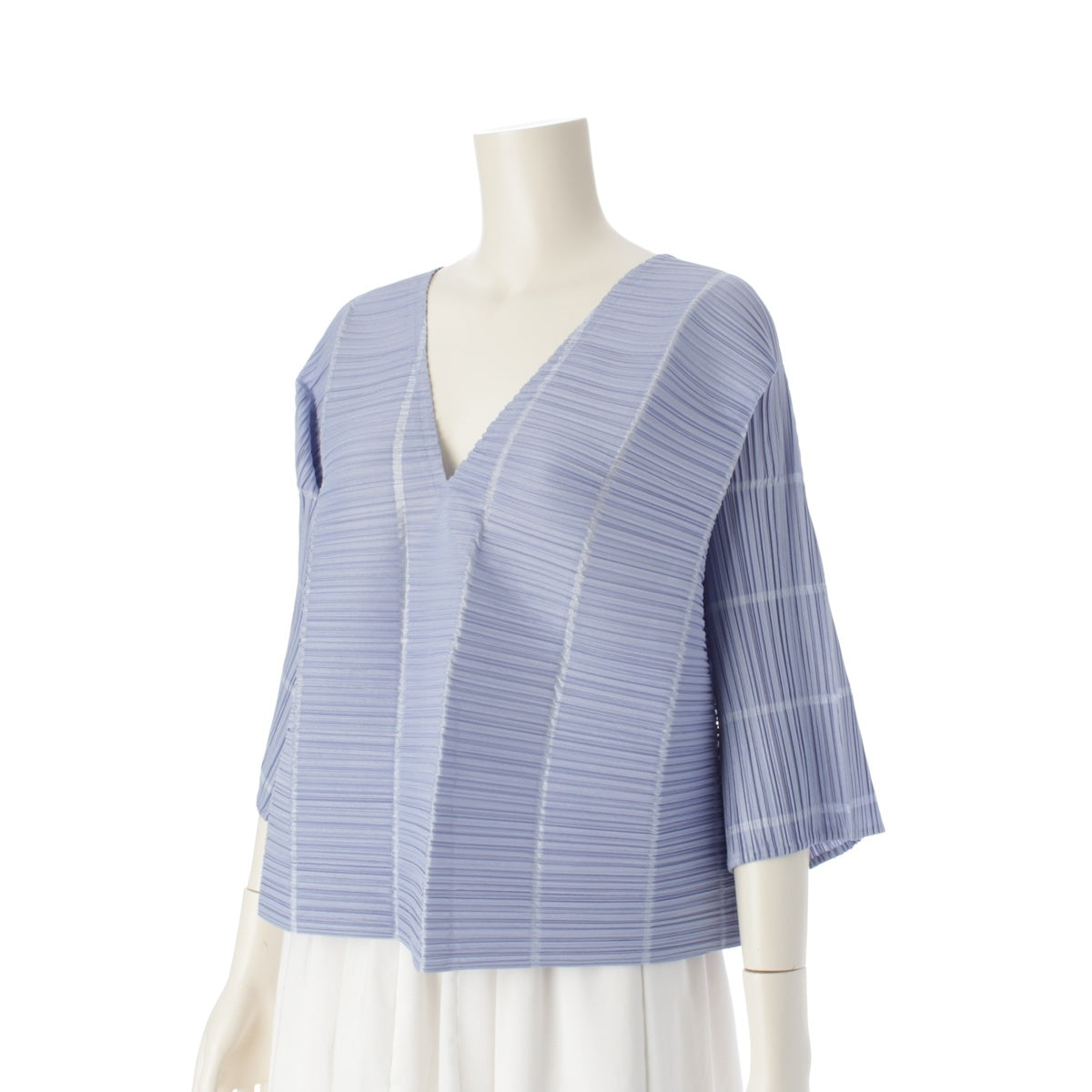 PLEATS PLEASE ISSEY  Horizontal Pleated V-neck Deformed Flat tops Short sleeve top PP91-JK631 Light blue lavender 3