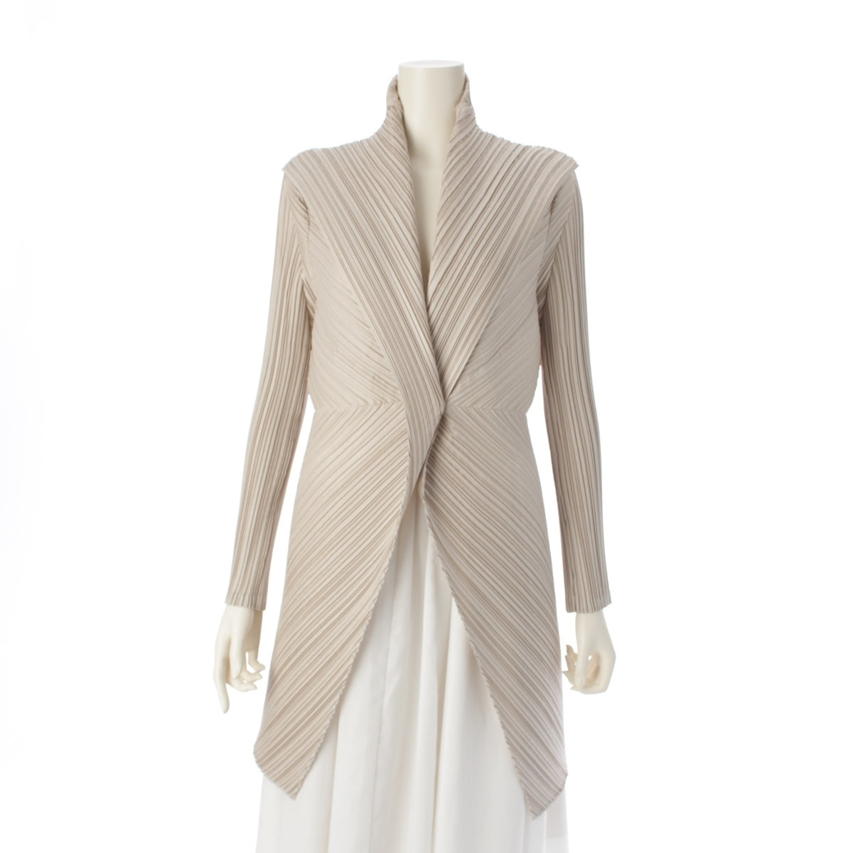 ISSEY MIYAKE Deformed Diagonal Pleated Long coat Jacket IM93FD722 Off-white beige 2