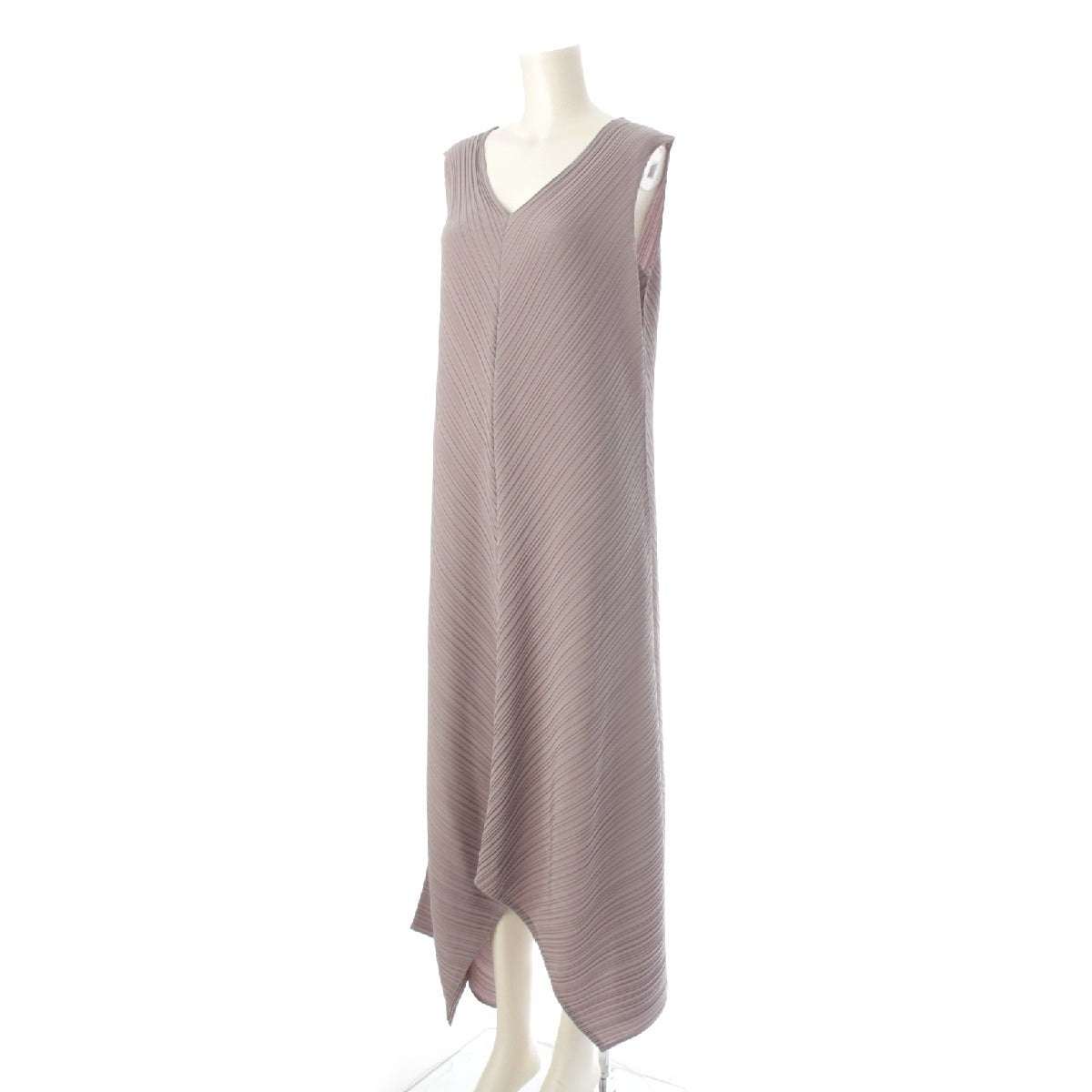 ISSEY MIYAKE Diagonal Pleated transformation one piece Sleeveless V-neck IM93FH723 Pink beige Greige 2
