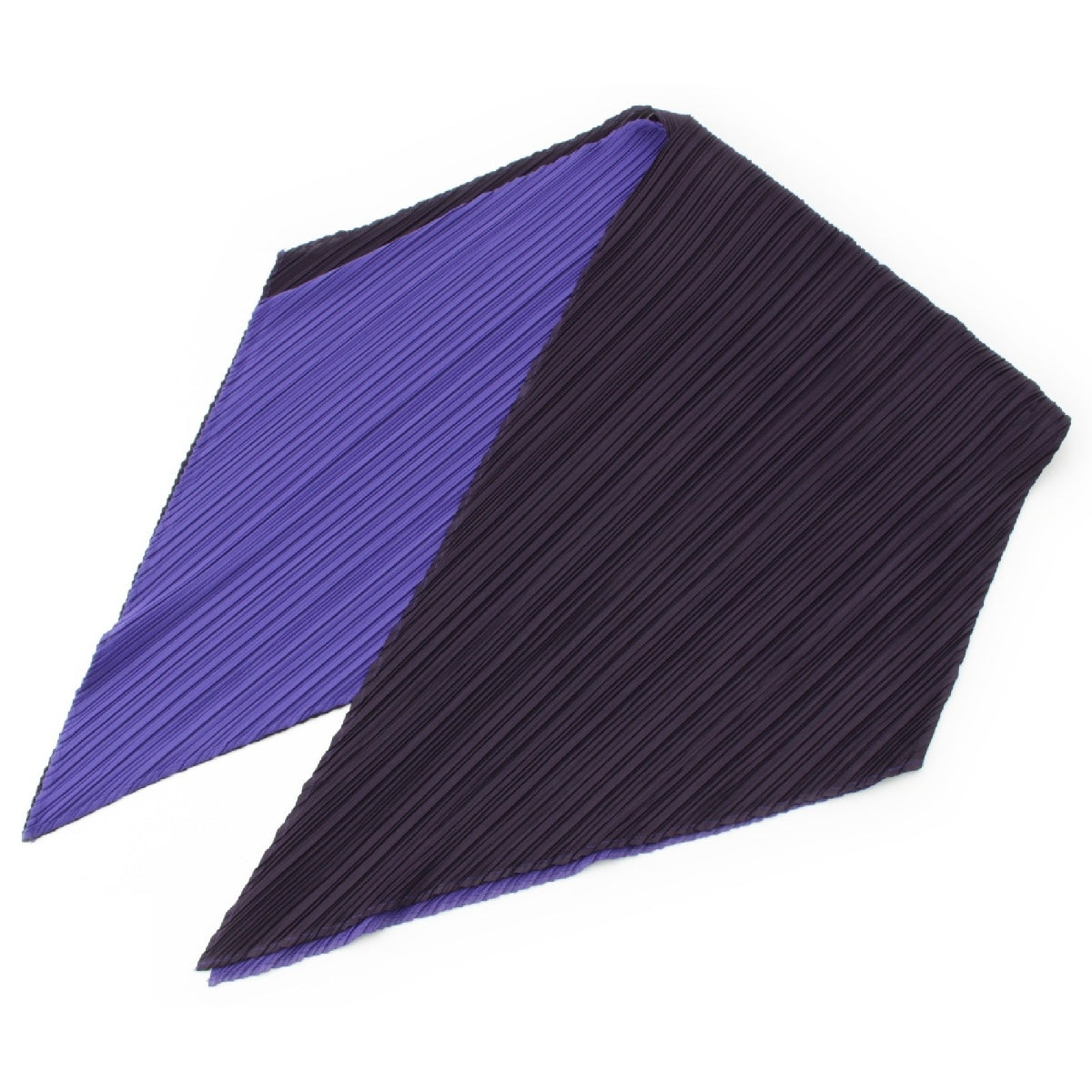 ISSEY MIYAKE Diagonal Pleated transformation Stall shawl PP33-AD022 Bicolor Purple