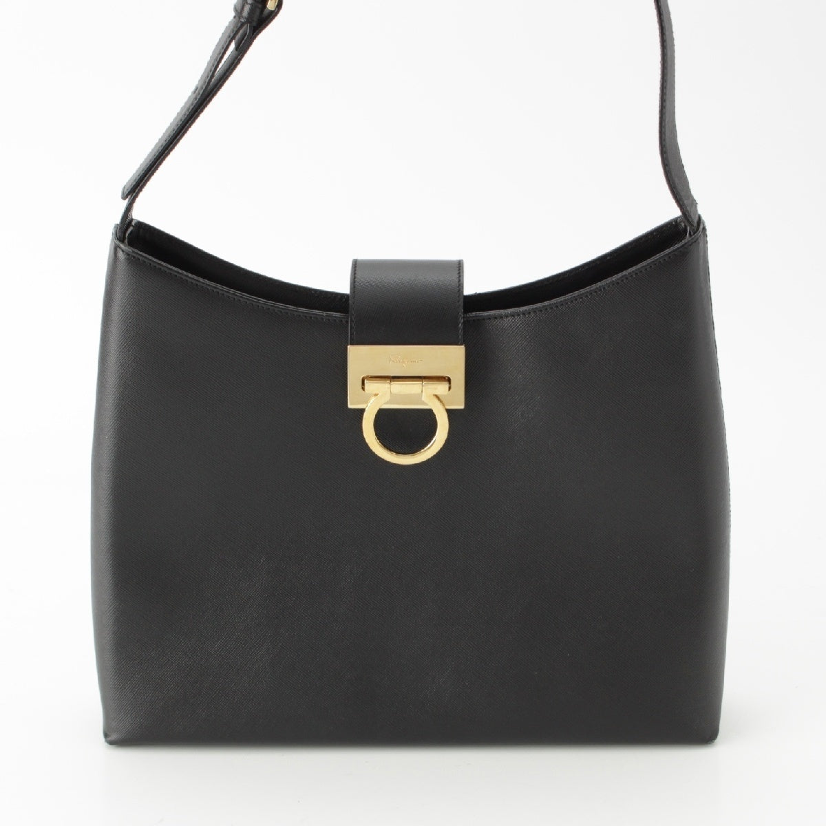 Salvatore Ferragamo leather Gancini One Shoulder Bag Cross body AQ-21 8662 black