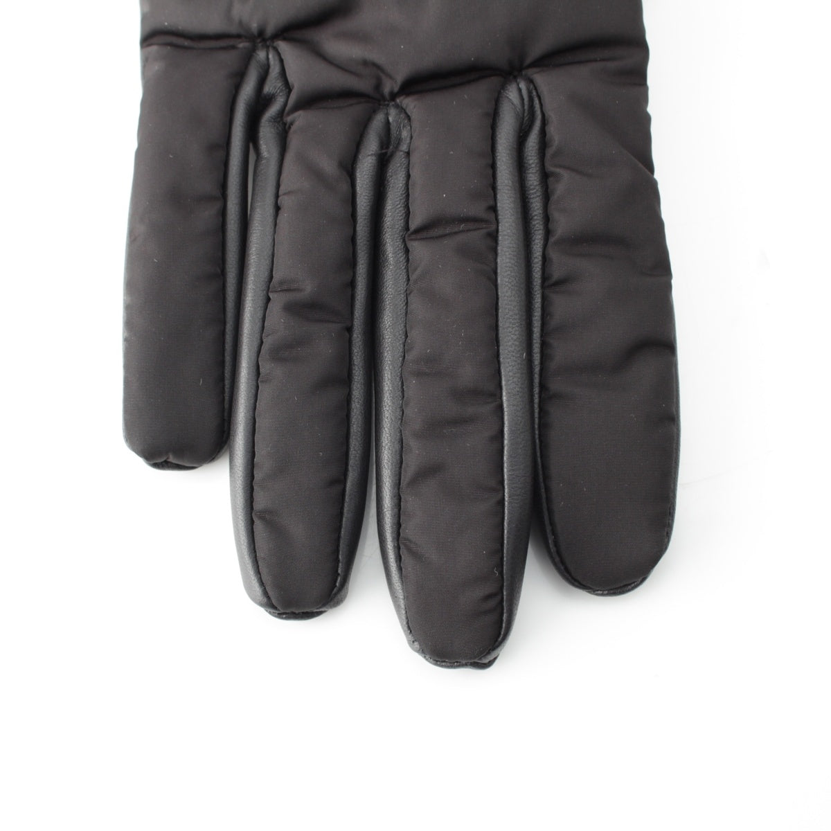 CHANEL Calfskin COCO Mark Matelasse Zip gloves Glove black 7 1/2