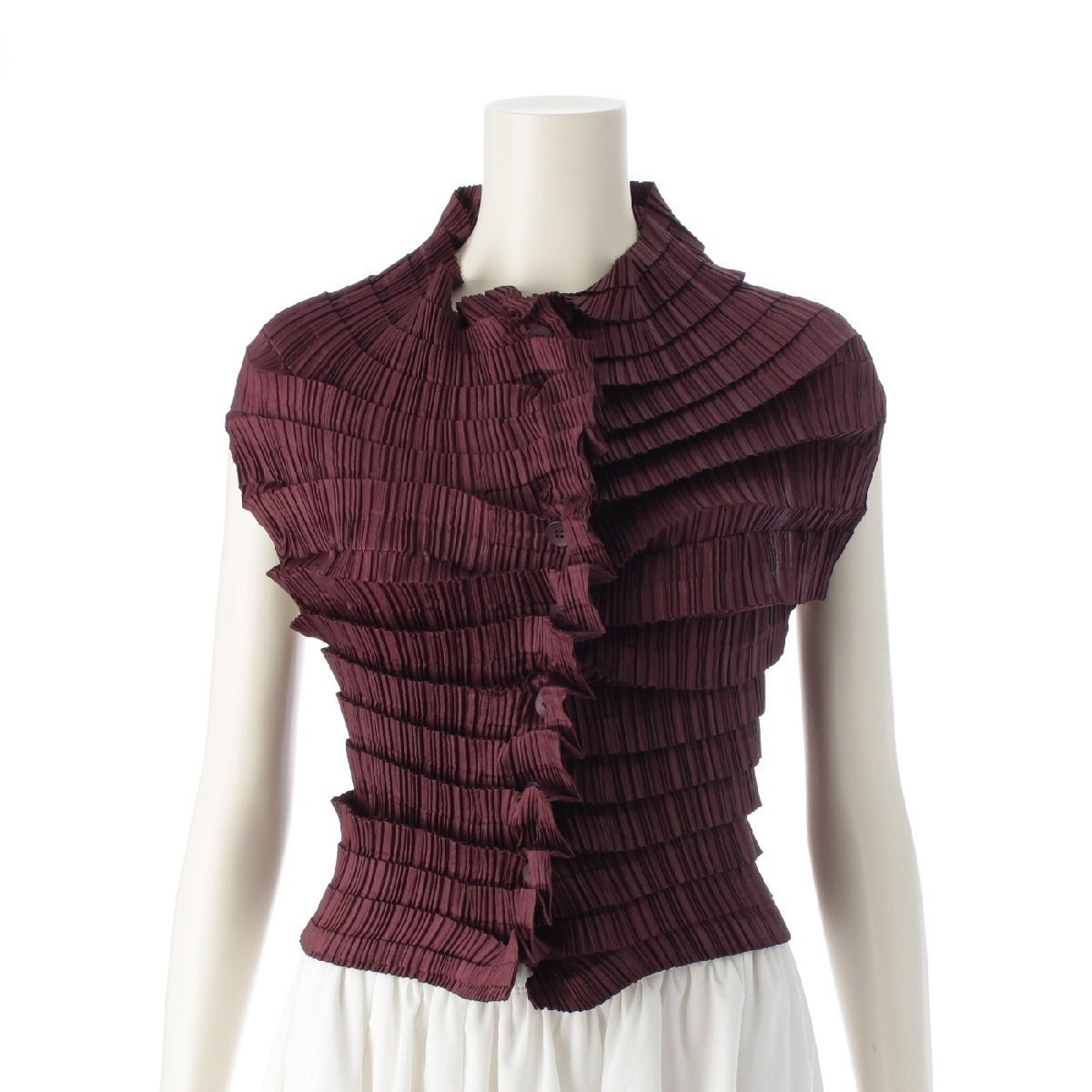 ISSEY MIYAKE Design Pleated Sleeveless Best blouse IM04FE920 Bordeaux 3