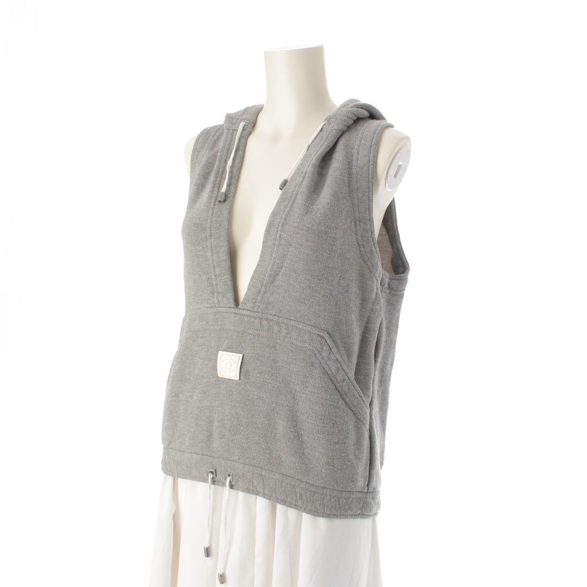 CHANEL 05P Sports line cotton Vintage COCO Mark Drawcord Hood Parker Sleeveless Sweat Tops P25713 gray