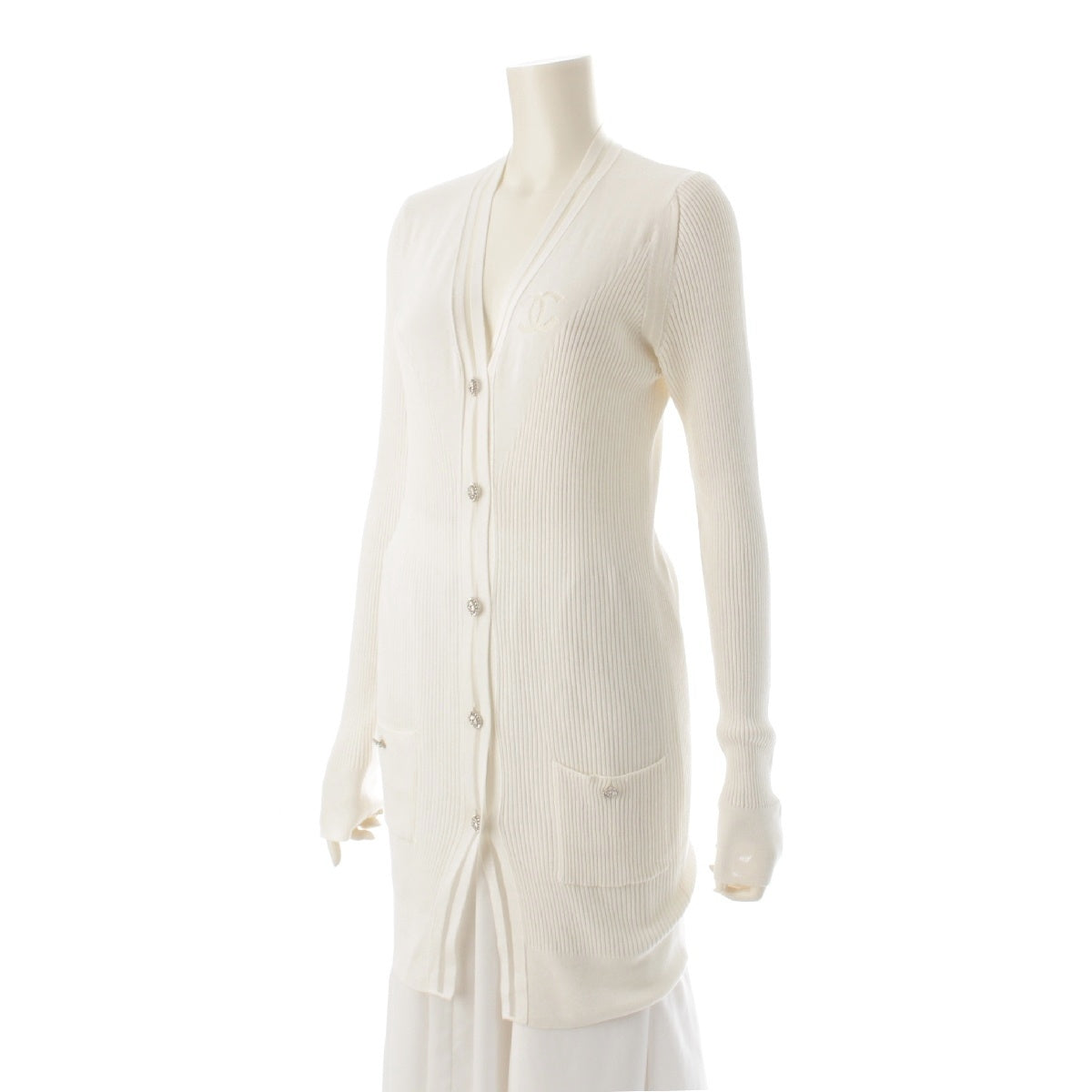 CHANEL Cotton x silk COCO Mark Camellia Button Rib Knit Long cardigan One piece coat P37895K02547 white 38