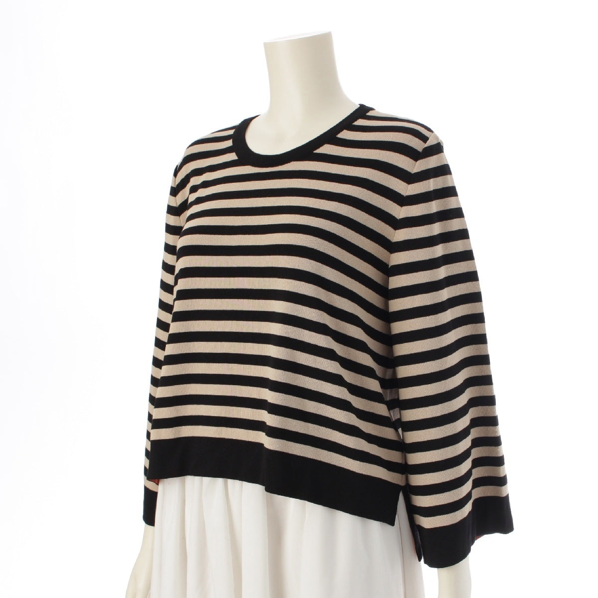 FOXEY Daisy Lin Border slit hem top knit 6707 Beige black 42