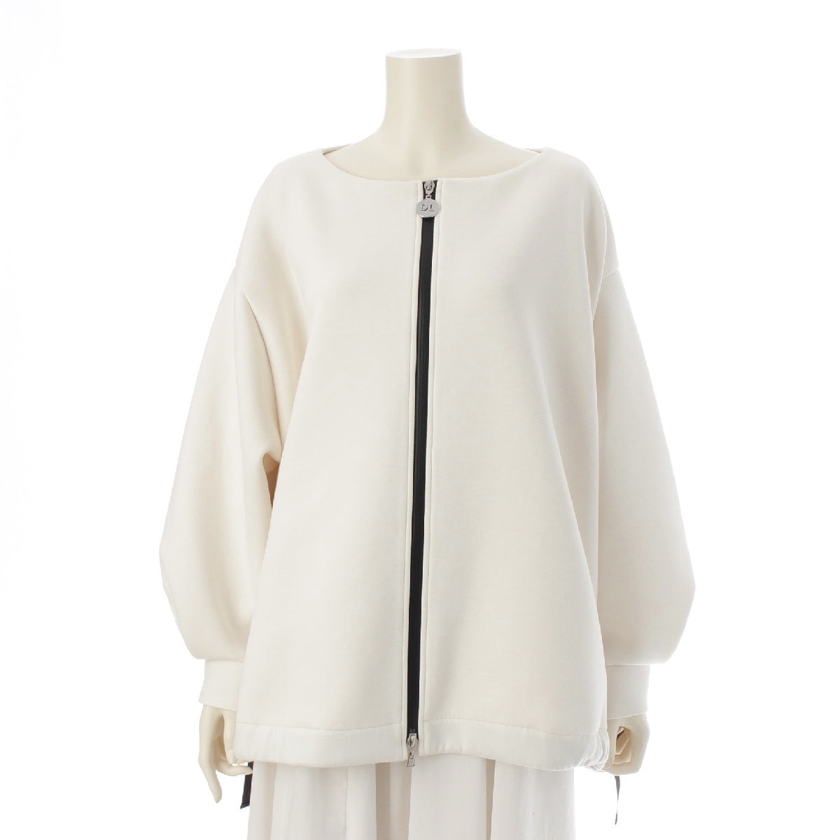 FOXEY 24 years Daisy Lin Millefeuille Sweat Long Blouson Logo zip 07129 white Free size