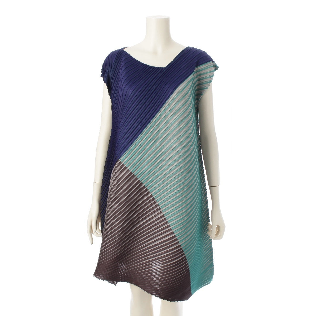 PLEATS PLEASE ISSEY  15 years Diagonal Pleated one piece PP53-JH553 Blue Black Green 5