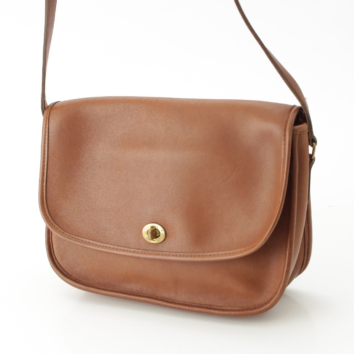 COACH leather Old Coach Turnlock Shoulder Bag Brown
