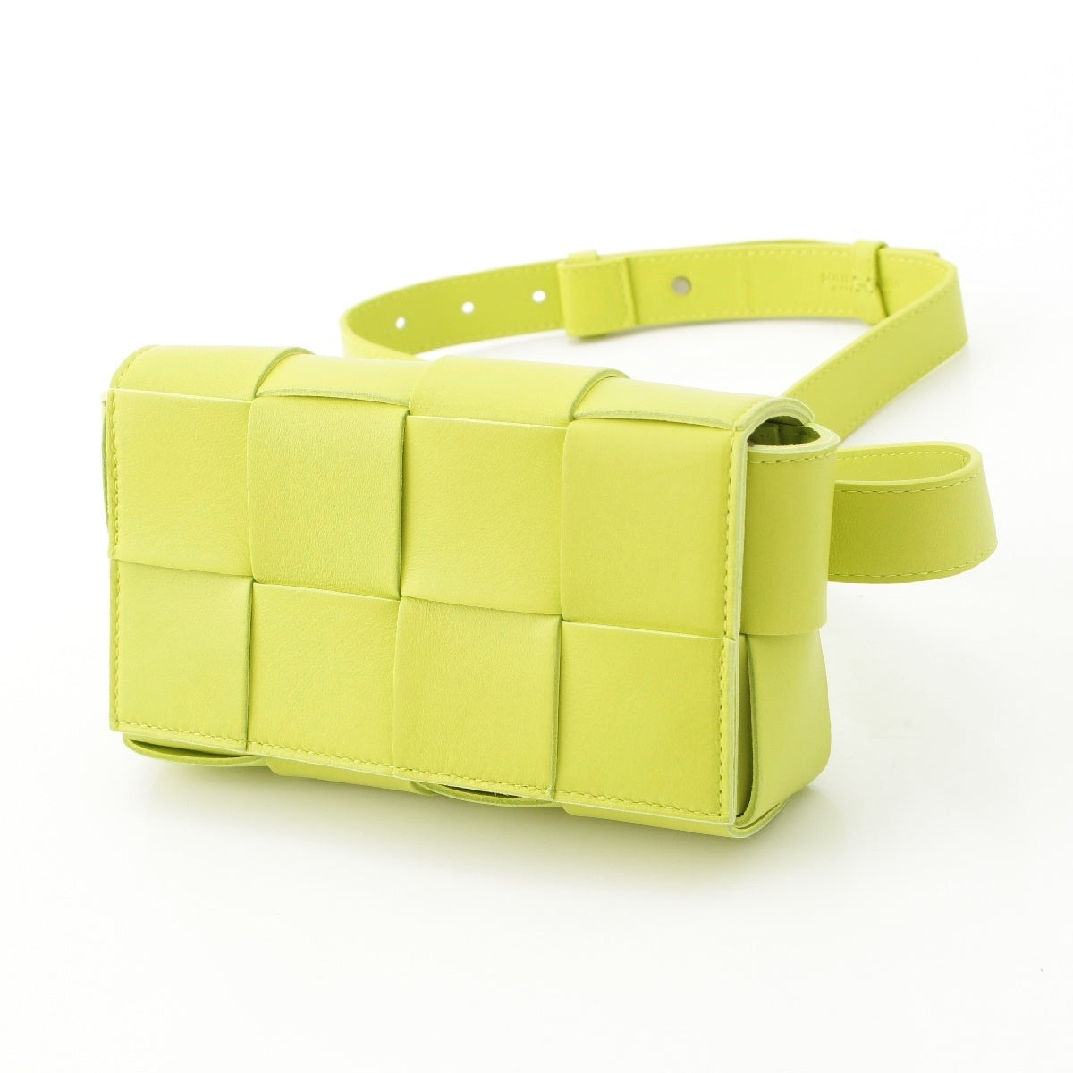 BOTTEGAVENETA leather Maxi INTRECCIATO Cassette Crossbody Waist bag 668572 lime green