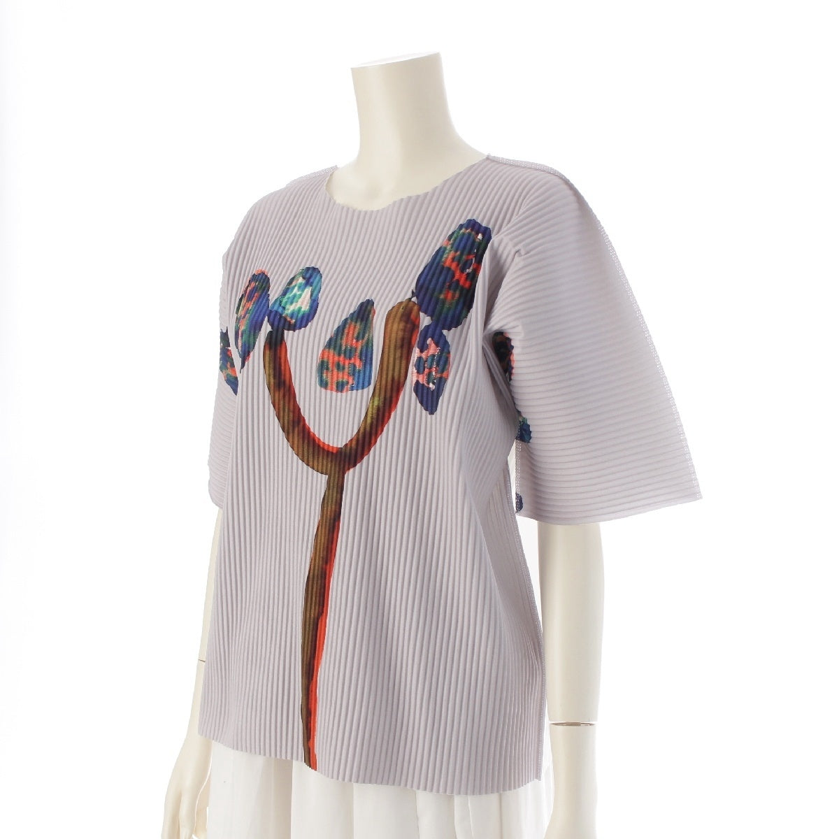 me ISSEY MIYAKE WATER FLOWER FINE KNIT PLEATS SHORT SLEEVE tops MI42KK641 Gray x white ‐