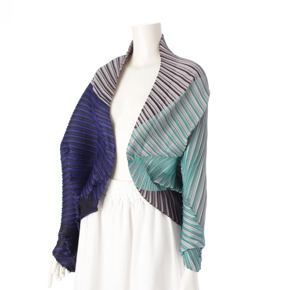ISSEY MIYAKE Diagonal pleated stripe print bolero cardigan tops PP53-J0555 Black Blue Multicolor F