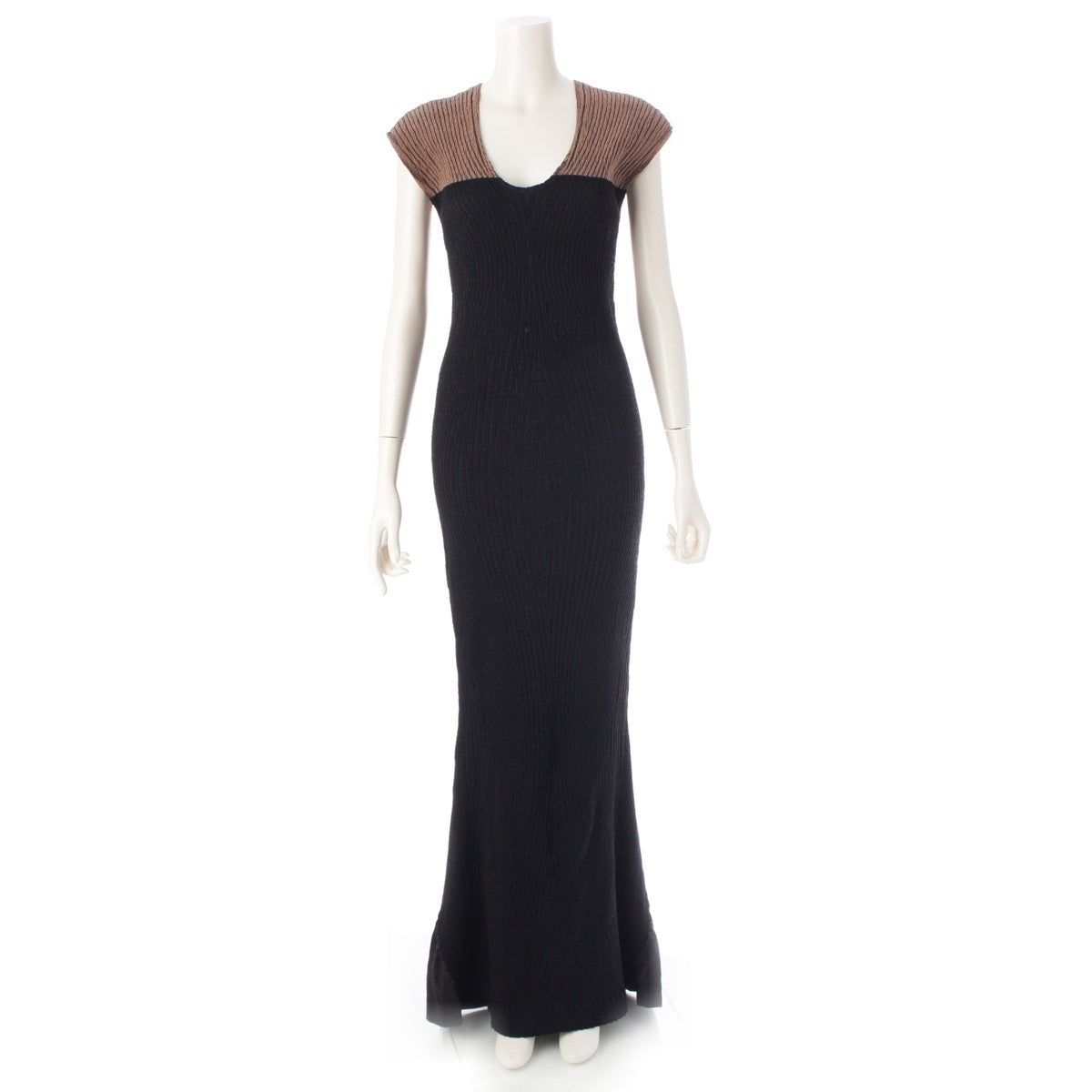 ISSEY MIYAKE Silk Kun Wavy pleated design, switching knit, sleeveless, long one piece dress IM23FH525 Brown black 2