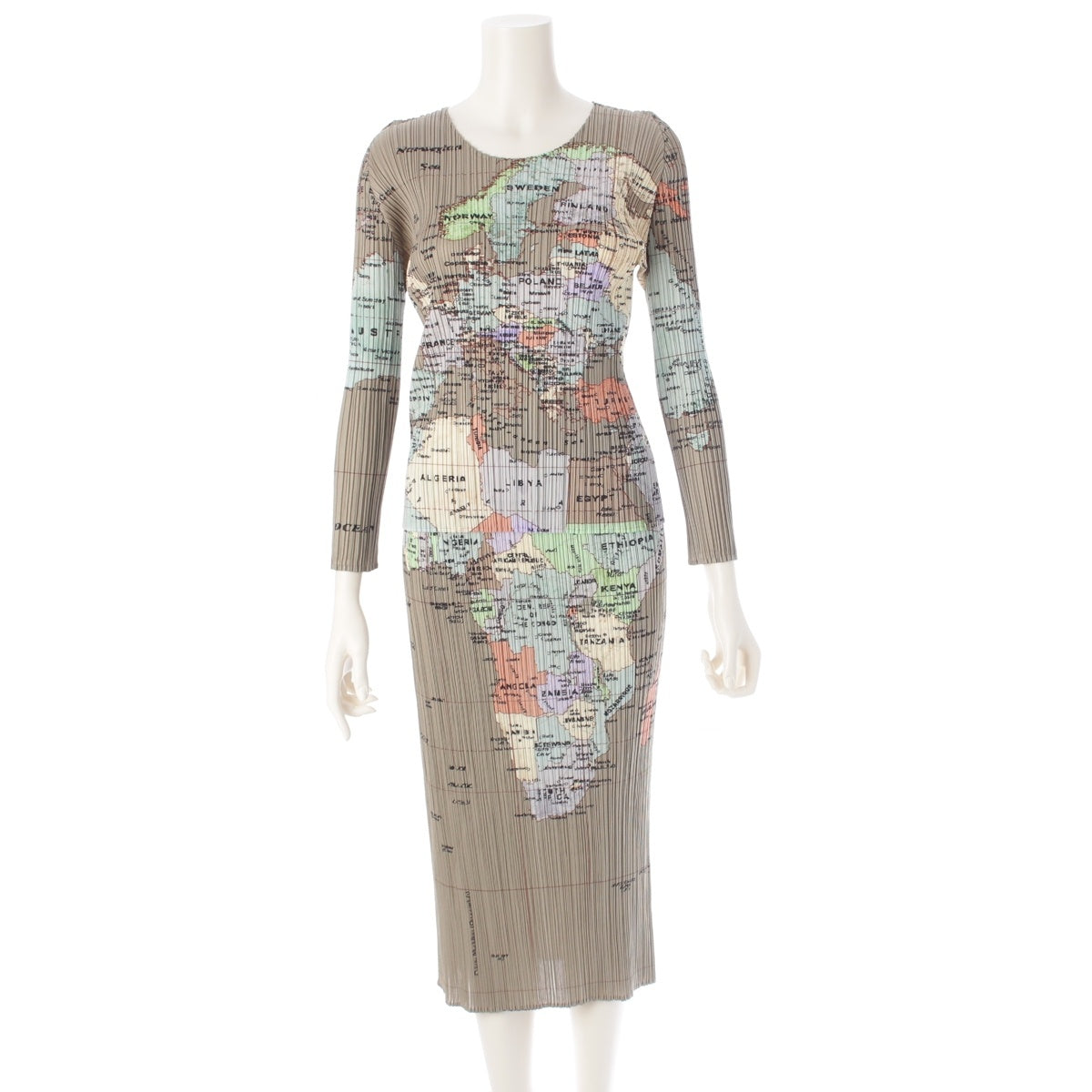 PLEATS PLEASE ISSEY  World Map Skirt setup Cut T-shirt PP81-JK592/JG595 multicolor 3 4