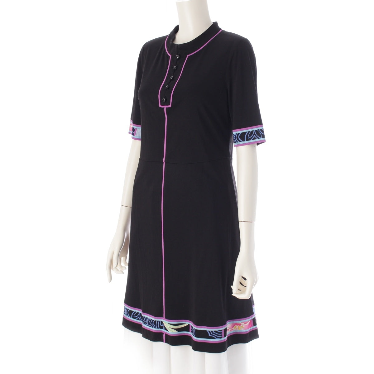 LEONARD Cancan material Button round neck half length tunic one piece Black x purple system 38
